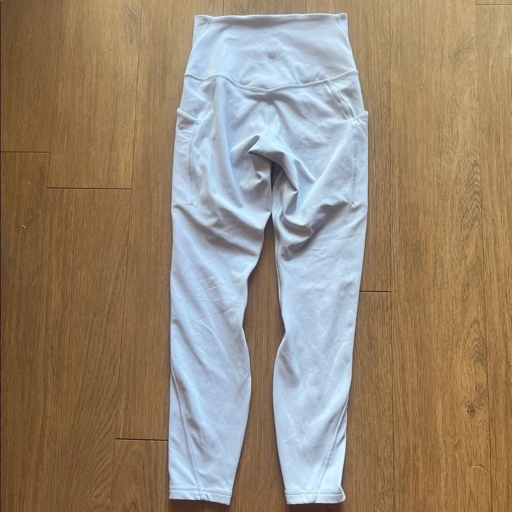 lululemon athletica stylish light